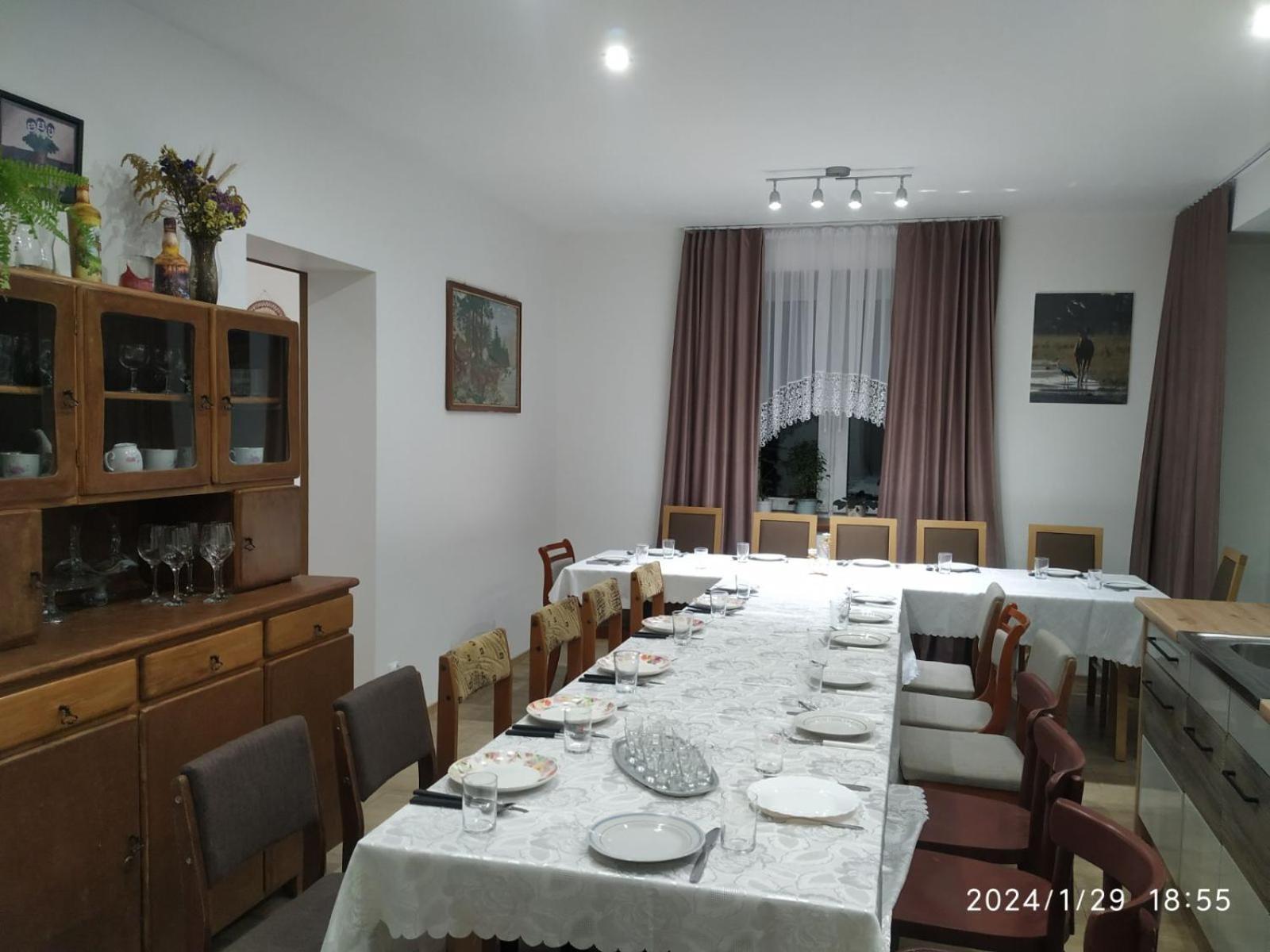 Dolistowka: Apartamenty z Jacuzzi, Ogrodem i Placem Zabaw Goniadz Exterior photo